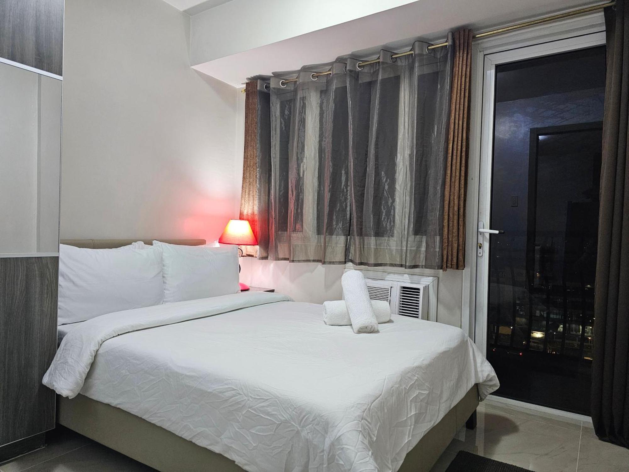 Solemare Parksuites Condominium - Condo R Us Manila Eksteriør bilde